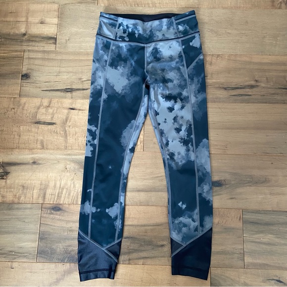 Lululemon Pace Queen 7/8 Tights - Picture 7 of 7